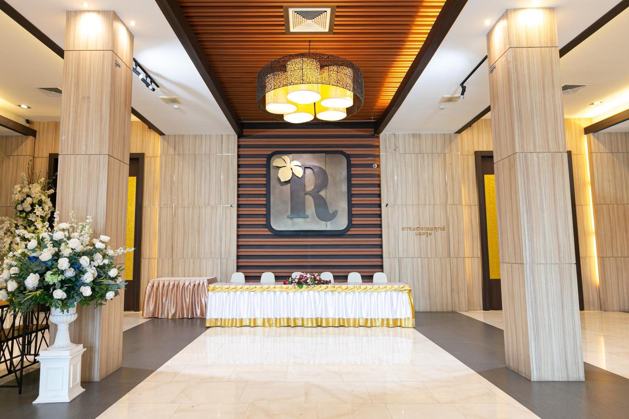 Grand Ratchapruek Hotel Pak Kret Dış mekan fotoğraf